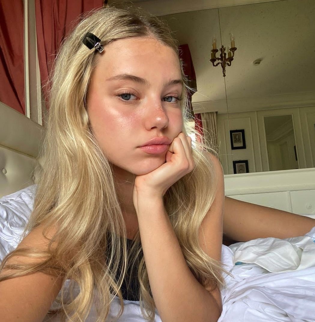 Rozkoszna nieznajoma