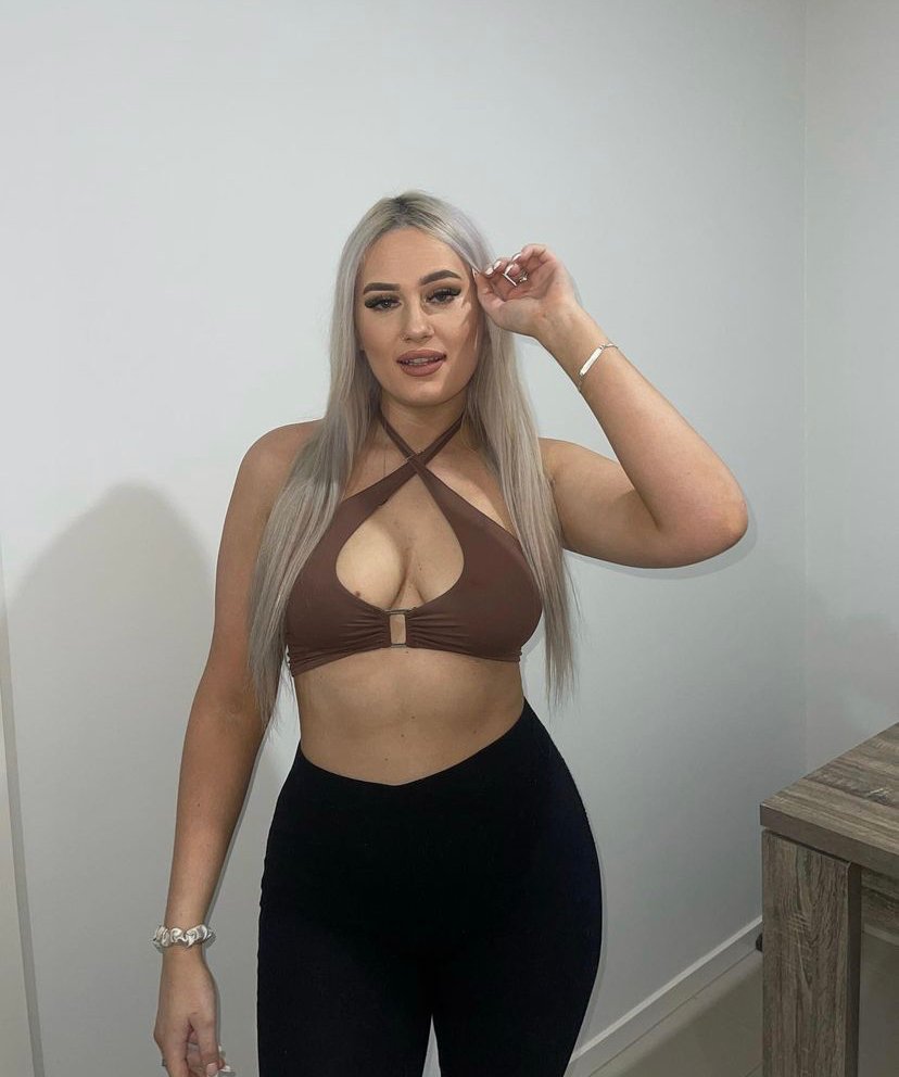 Rozpalająca dziewczyna