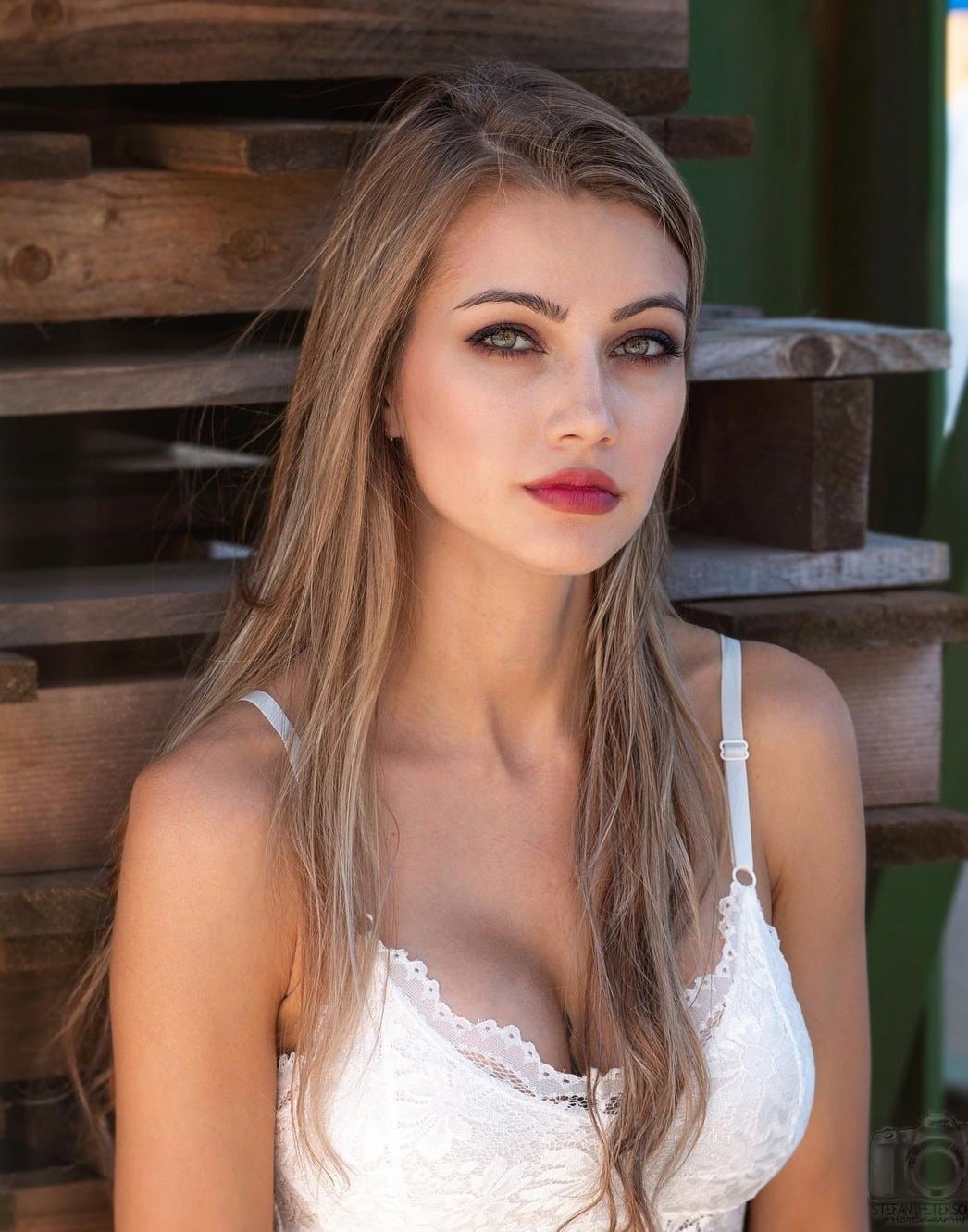 Tajemnicza dziewczyna