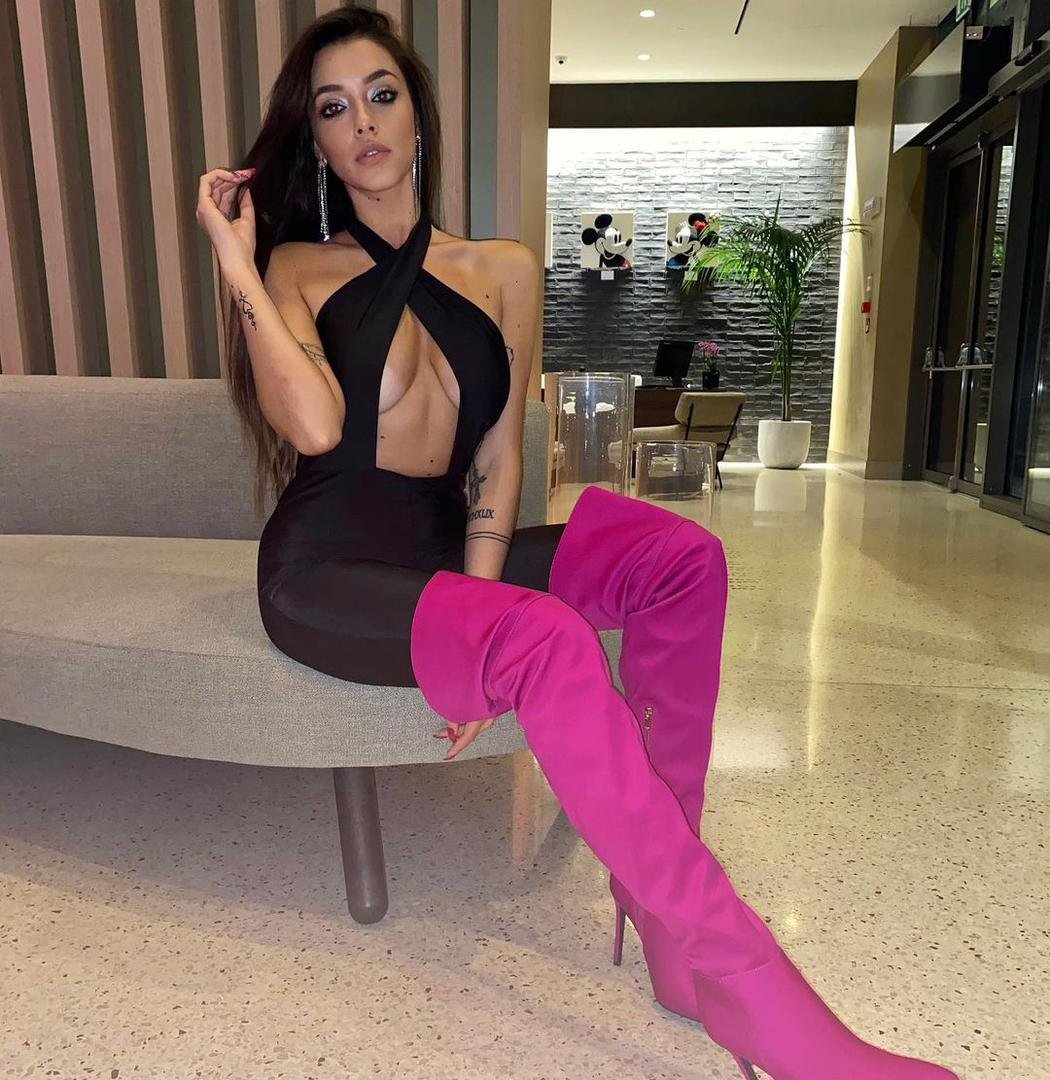 Zmysłowa uwodzicielka