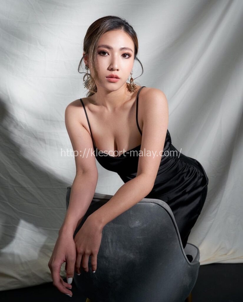 Zmysłowa nieznajoma