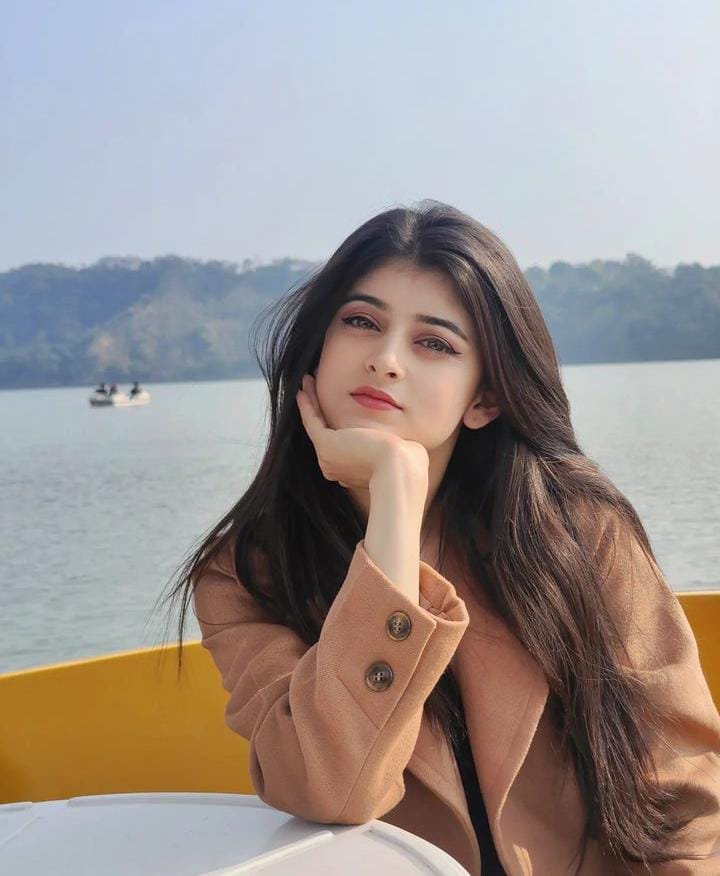 Tajemnicza nieznajoma