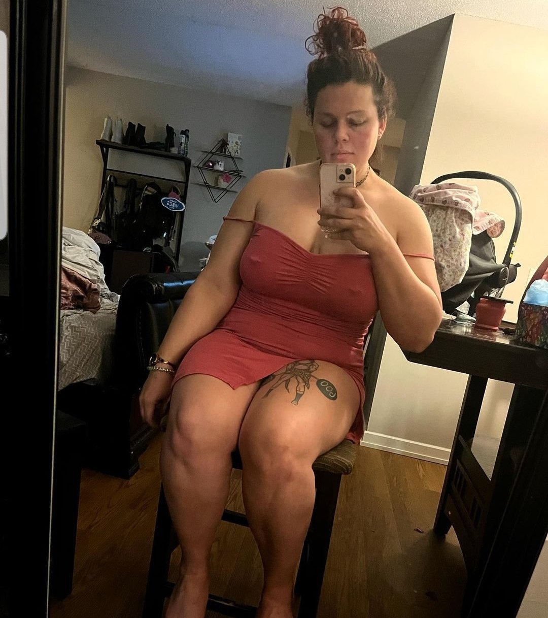 Pociągająca nieznajoma