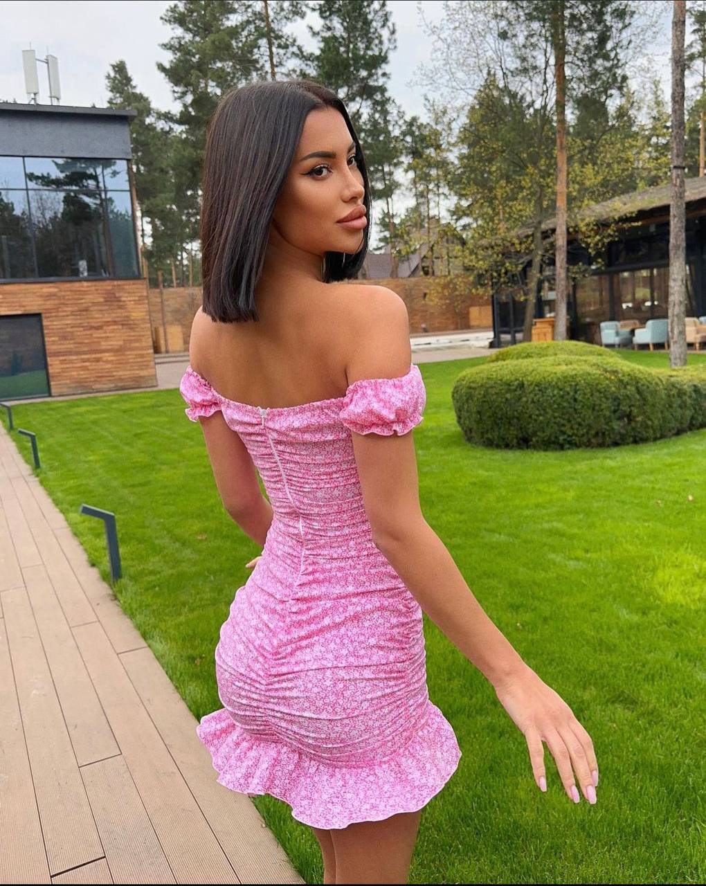 Rozpalająca modelka