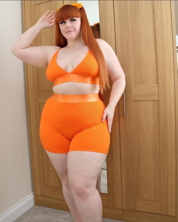 Tajemnicza dziewczyna