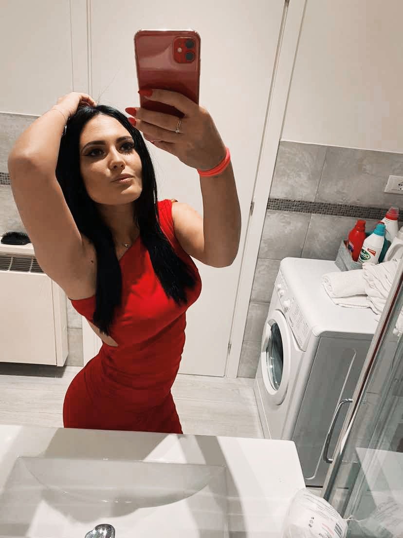 Rozpalająca nieznajoma