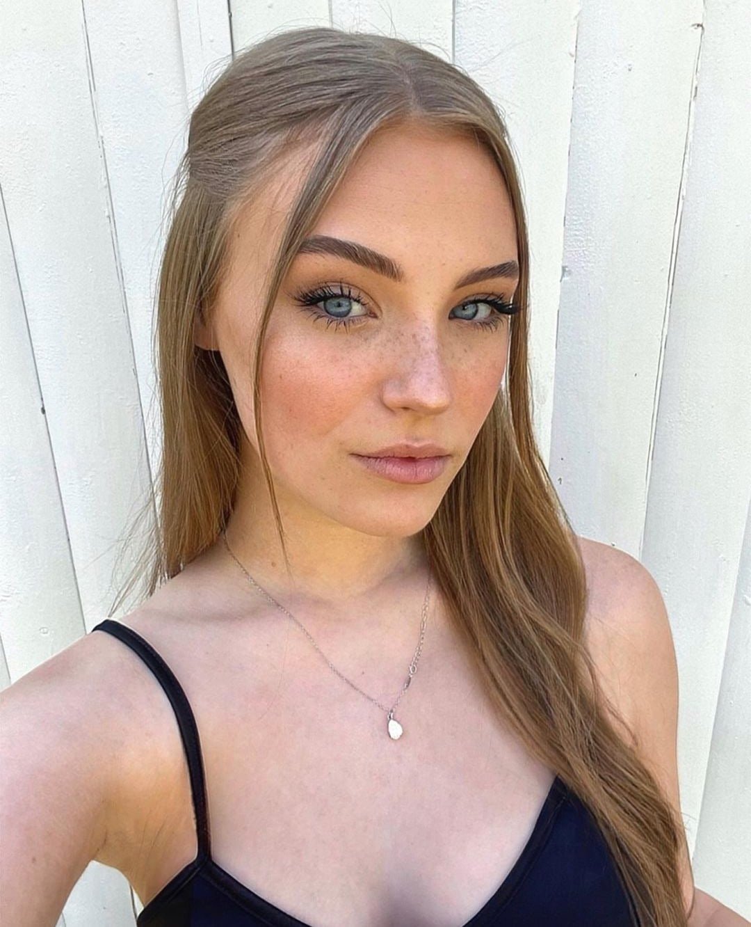 Uwodzicielska nieznajoma