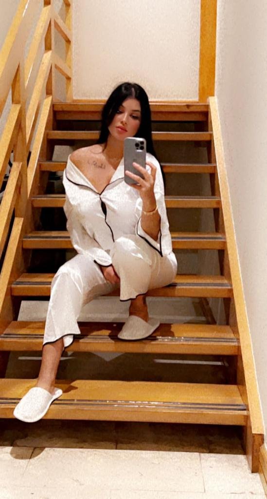 Pociągająca modelka