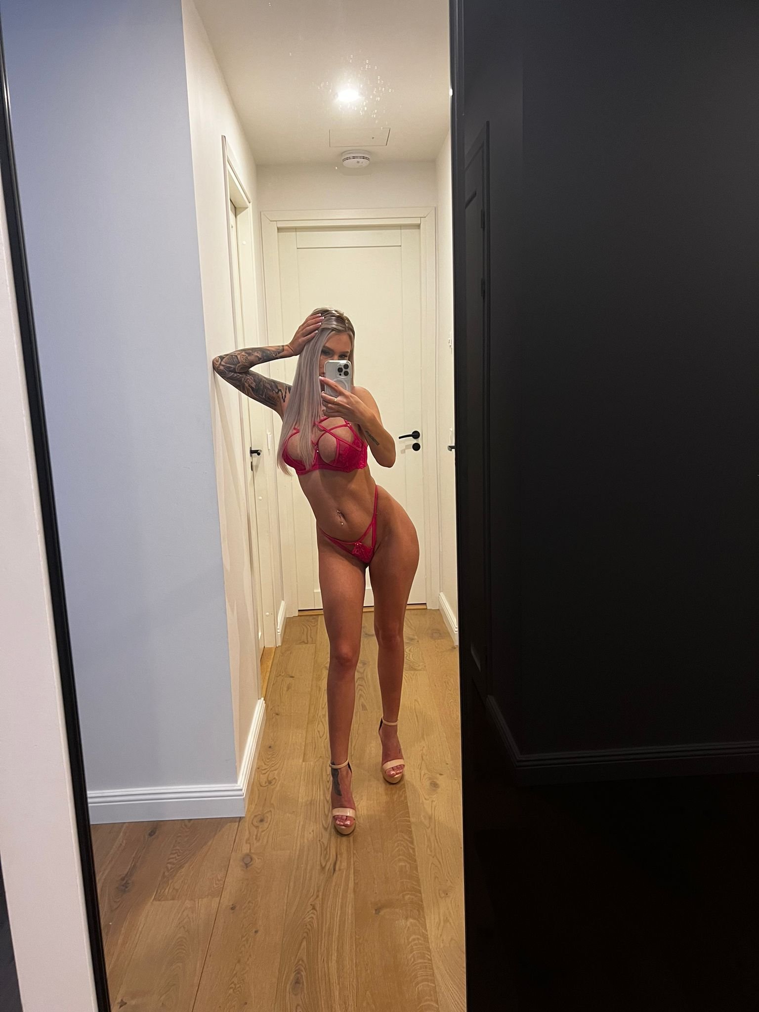 Zmysłowa uwodzicielka