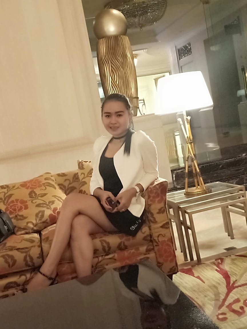 Zmysłowa nieznajoma