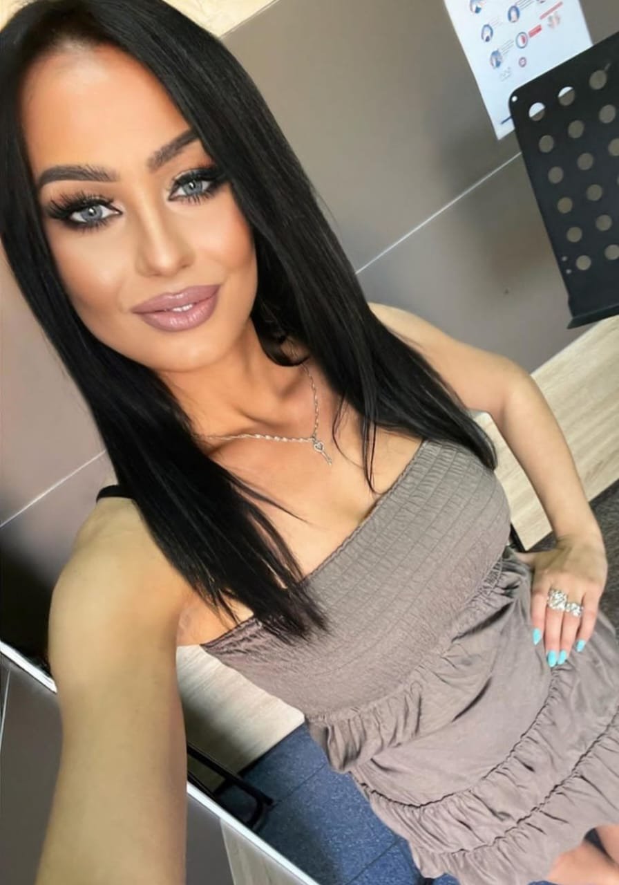 Rozkoszna dziewczyna